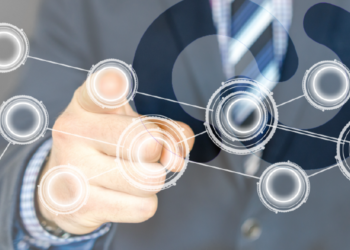 Otimize processos: autoatendimento para visitantes em sistemas de controle de acesso